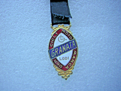 Vecchio distintivo granata - distintivo,
