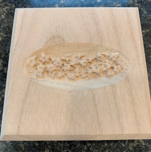 Legno incisione fiori edera