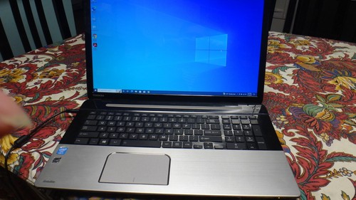 Toshiba satellite s75 b7218 - toshiba,