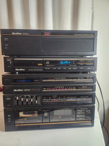 Radio epoca quasar - quasar, compact