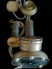 Telefono stile antico in