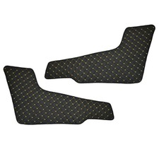 2 tappetini neri con pannello