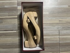 Salvatore Ferragamo Vara