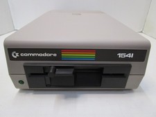 Commodore 1541 floppy drive - commodore,