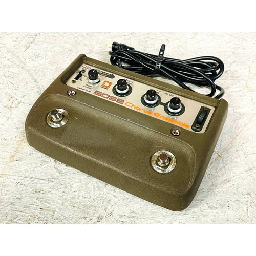 Boss chorus ensemble - ce-1,