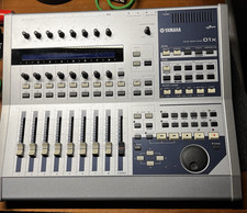 Mixer Digitale Yamaha O1X