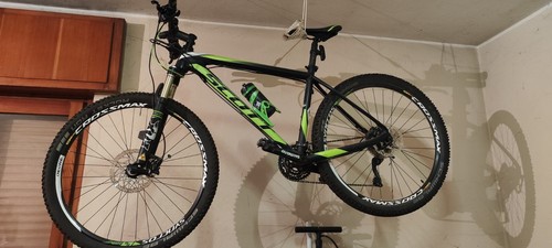 Mountain bike scott 750