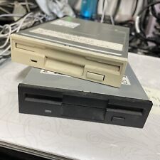 Lettore Floppy Disk Bianco O Nero