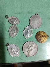 Stock di medaglie ciondoli