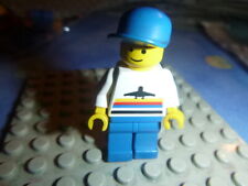 LEGO Minifig  vintage  6396 6399 6375    Airport - Classic, Blue Legs, Blue Cap
