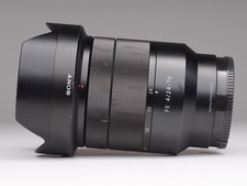 Sony Carl Zeiss Vario-Tessar T* SEL2470Z 24-70 mm f/4.0 ZA FE OSS