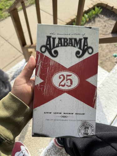 Alabama livin lovin rockin - alabama, rockin'
