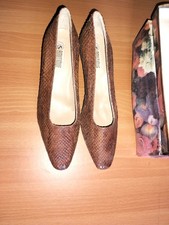 scarpe da donna col tacco con