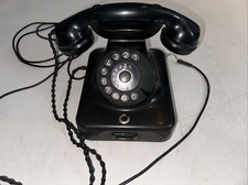 vecchio telefono in bachelite