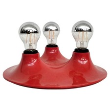 “Triteti” wall lamp by