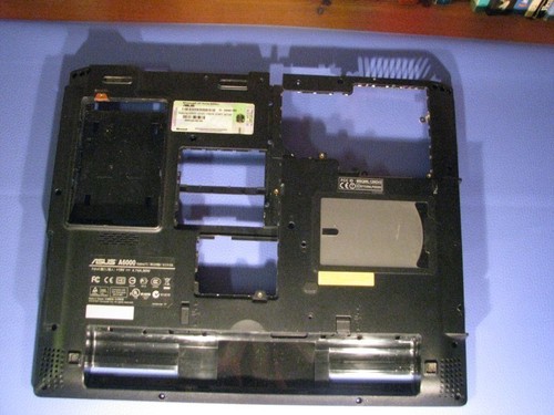 Alloggiamento sotto asus a6000 - asus,