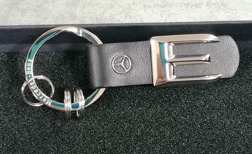 B66957943 portachiavi key ring - key,