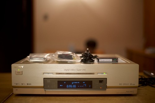 Sony dr9 vhs mini - wv-dr9, s-vhs
