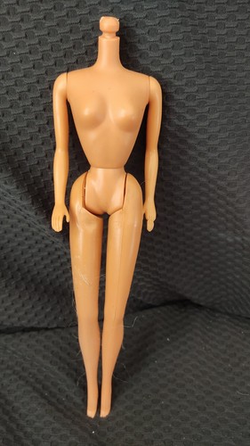 Barbie corpo abbronzato anni - barbie,