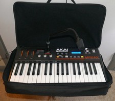 Sintetizzatore Akai Miniak 37