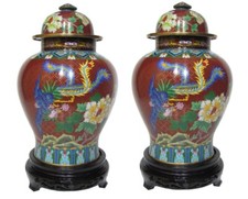 Coppia di grandi vasi in cloisonne