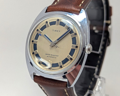 Vintage 1974 timex viscount - vintage,