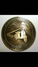 Vespa placca raduno vespistico