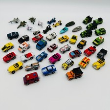 Lotto di 45 micro macchine Galoob vintage aerei barche auto da corsa militari