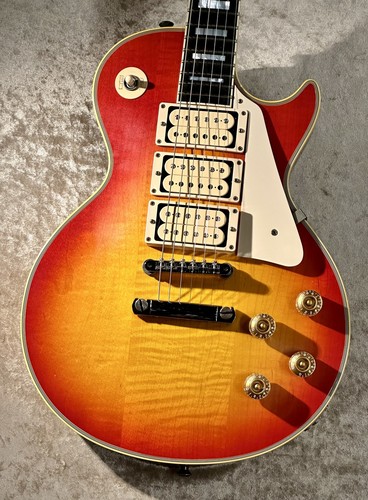 Gibson custom shop ace frehley - gibson,