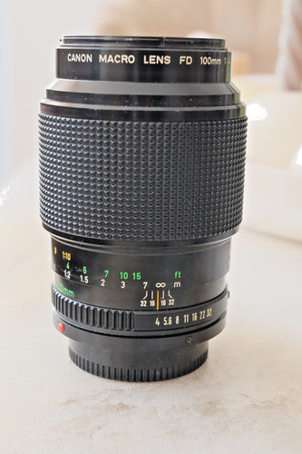 Canon macro lens 100mm - lens, fd