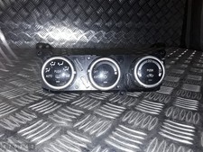 2011 MITSUBISHI L200