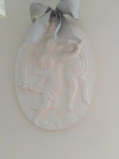 Capezzale In Gesso Ovale Con