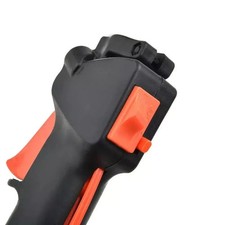 Acceleratore per