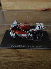 Ducati 996R Troy Bayliss 2001