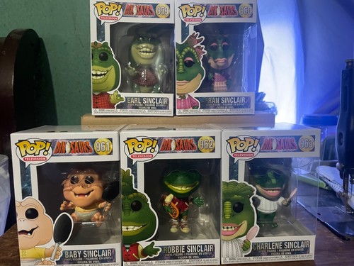 The sinclairs dinosaurs funko - the,