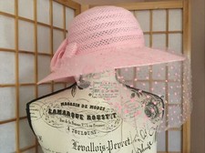 cappello anni 60 con veletta