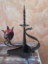 Antico portacandela/candelabro in ferro battuto