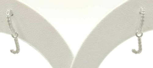 Alfabeto lettera con - lettera, mezzo