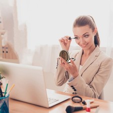  Specchio ricco di trucco portatile portatile specchio pieghevole in legno