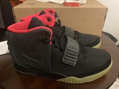 Taglia nike air yeezy 2 - taglia,