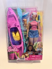 Barbie takes two - it, playset
