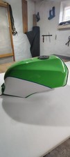 kawasaki GPZ 900R GAS tank
