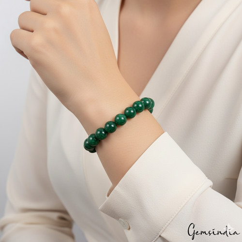 Bracciale elastico fatto - , a
