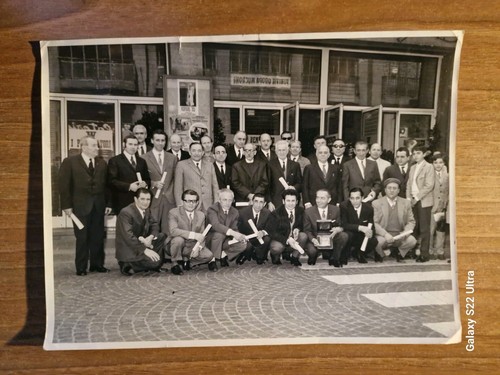 21667 foto gruppo uomini - foto, in