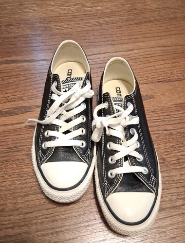 Sneakers basse pelle unisex - in,