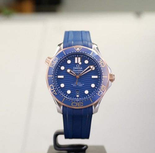 Omega seamaster diver 300m - omega,