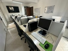 Vendesi postazioni call center