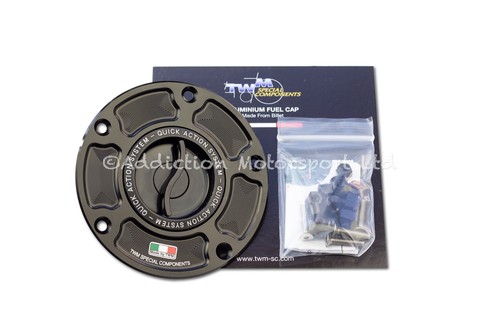 Tappo serbatoio benzina senza