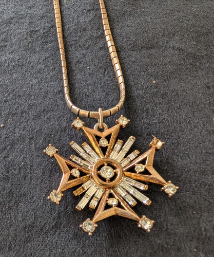 Trifari alfred philippe design - trifari,