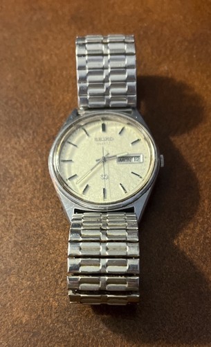 Seiko quarzo resistente - sq,